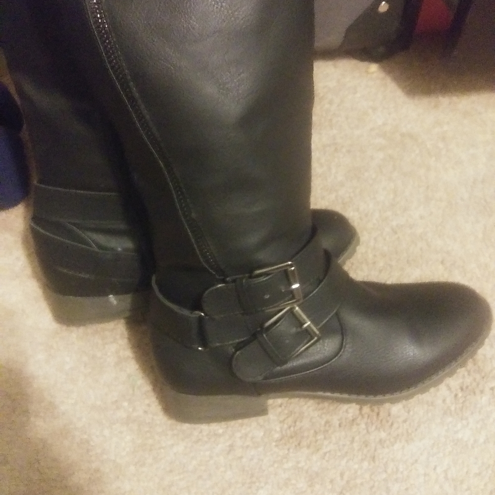 Riding style boots